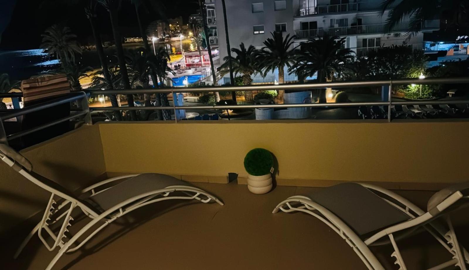 Calpe By The Sea Edificio Turmalina Apartment Exterior foto